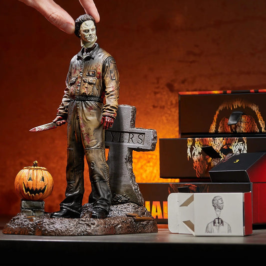 In Time For Halloween!  Official Rob Zombie’s Halloween: Michael Myers Countdown Character